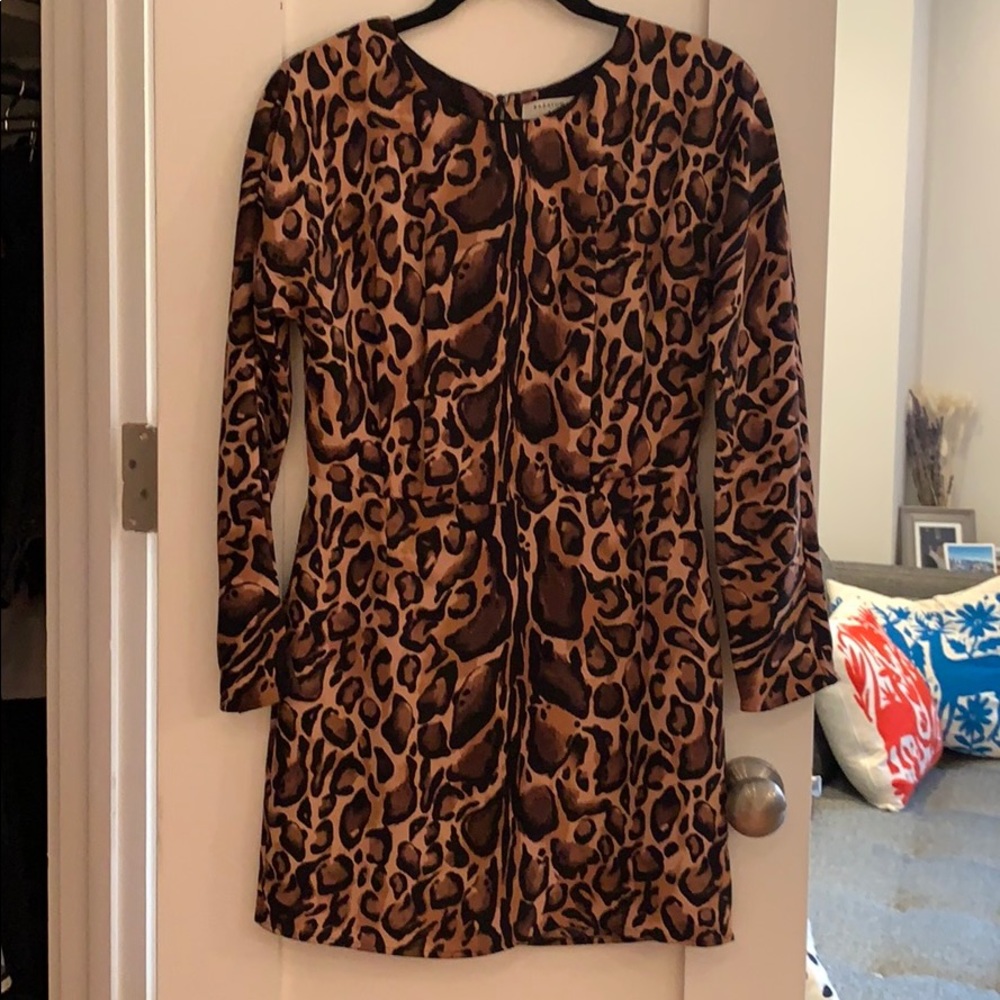 Babaton by aritzia dress size 4